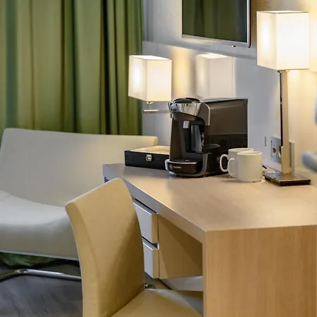 酒店 Mercure Bristol Stuttgart 4*