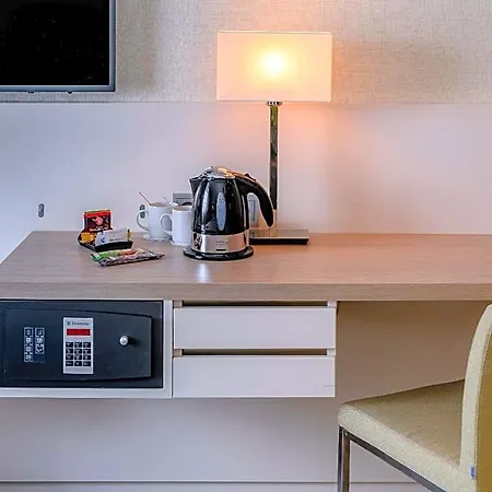 Mercure Bristol Stuttgart 4*
