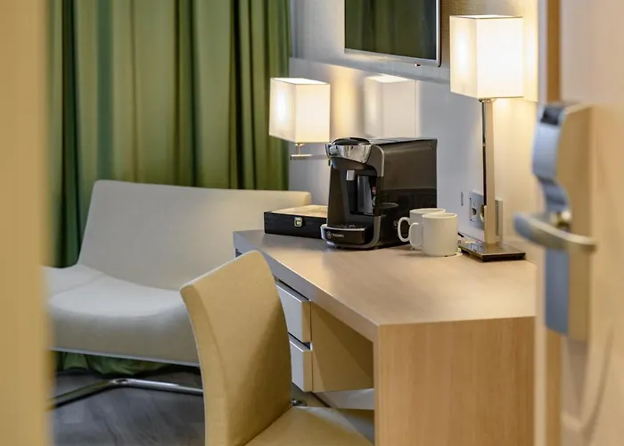 ホテル Mercure Bristol Stuttgart 4*