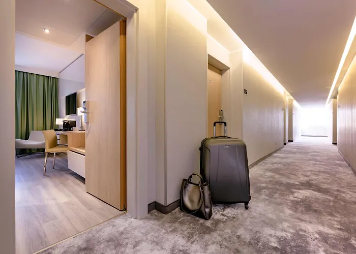 Mercure Bristol Stuttgart ホテル ジンデルフィンゲン